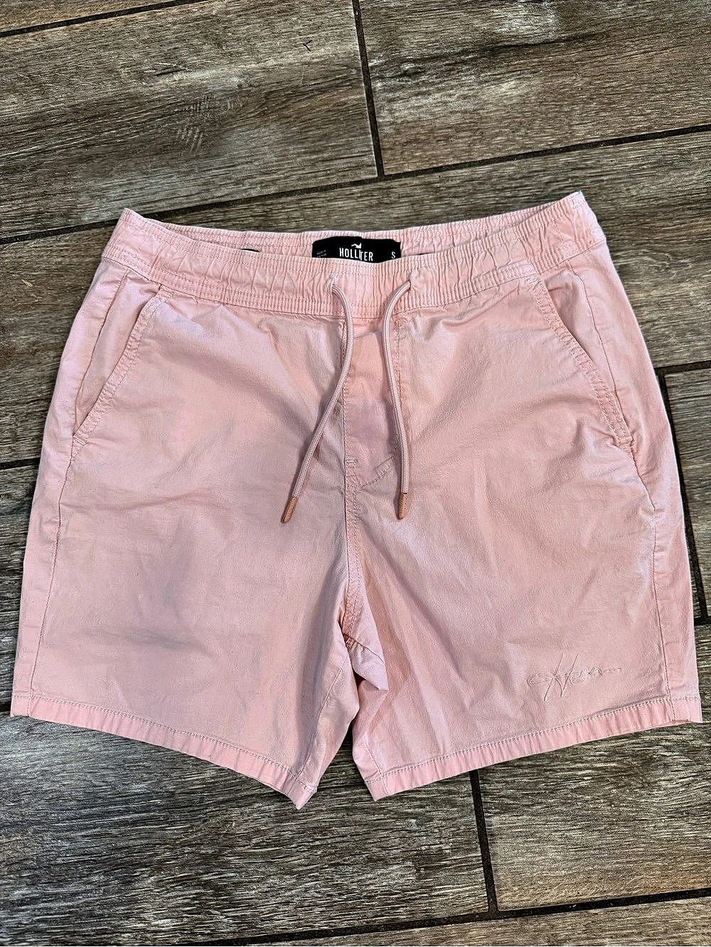 Hollister Jogger Short 7" Pink Shorts Small